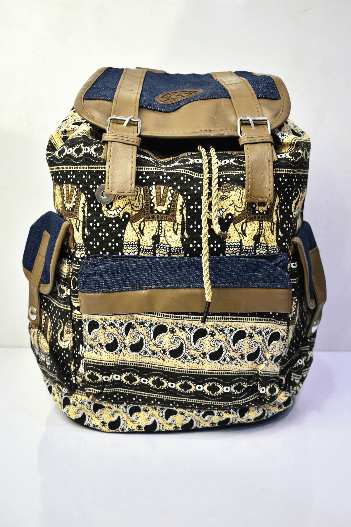 Unisex Geo Pattern Flap Backpack (adult)