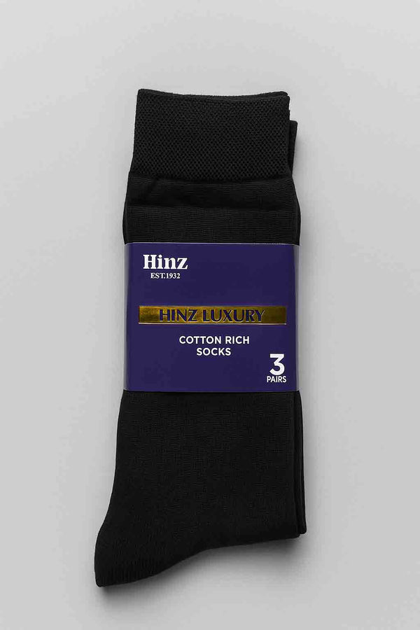 Black Plain Socks in pakistan by hinz