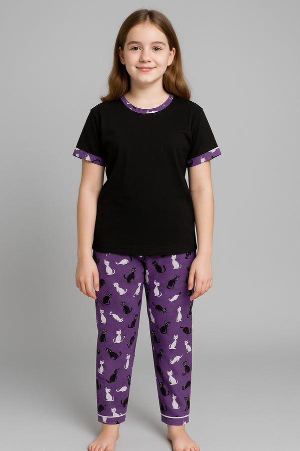 Girls Printed T-shirt and purple printed trouser ( good looking)