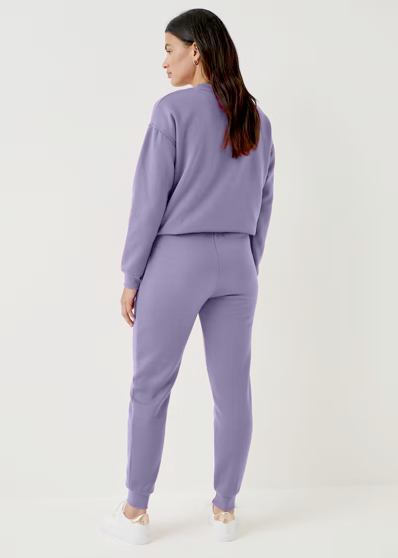 Lilac Sweatshirt & Tapered Joggers